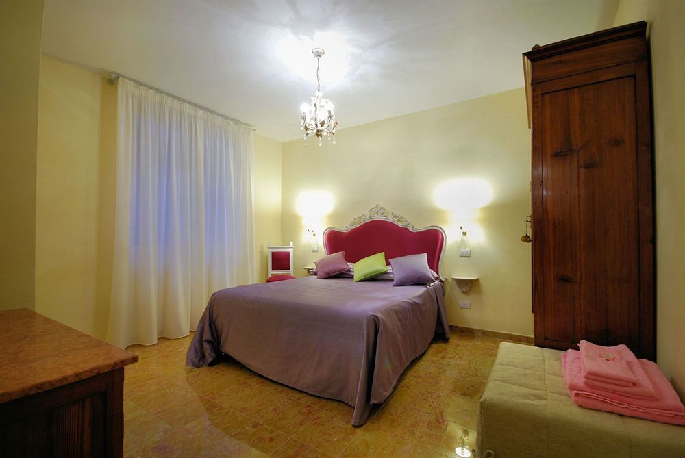 Lucrezia Apartment *